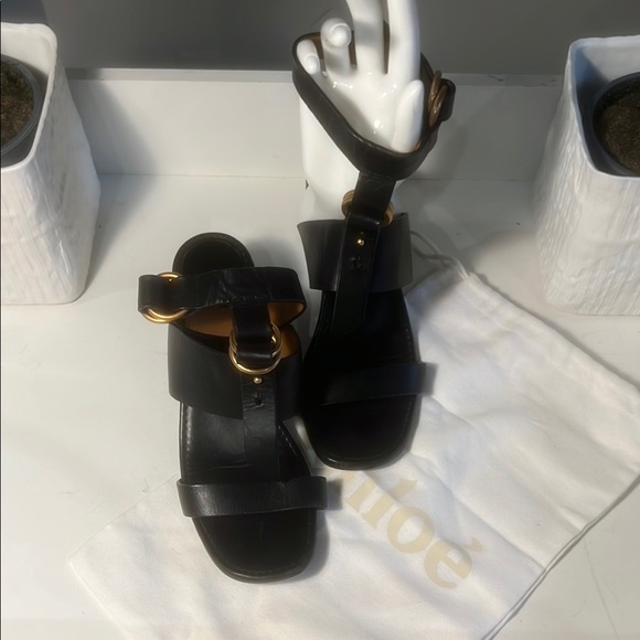Chloe Black and Gold Sandals - Picture 1 of 4